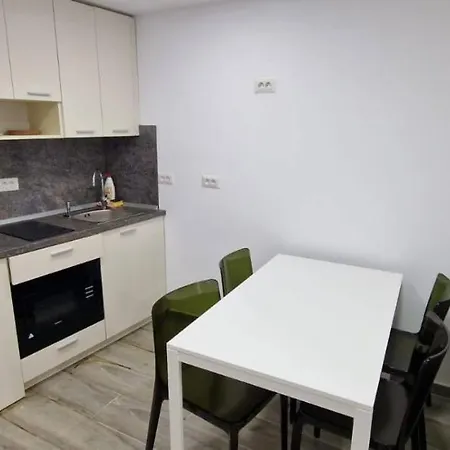 Sea View - The Sunny Appartement