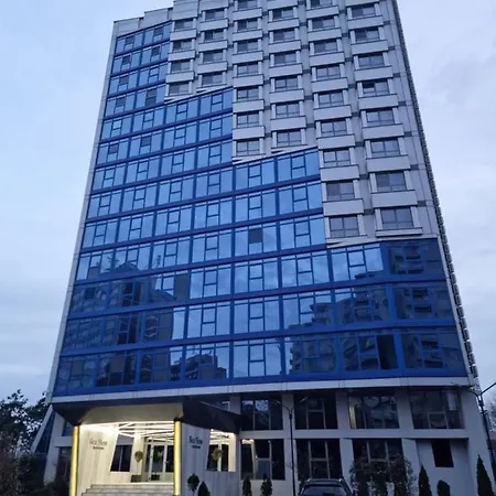 Sea View - The Sunny Apartment